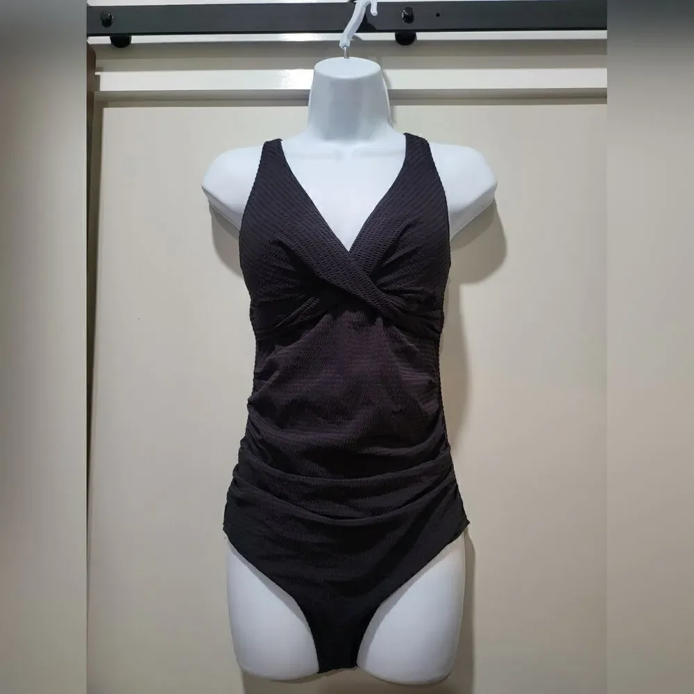 Sea Level Swim Spinnaker Cross Front One Piece NWOT sz 8 Black